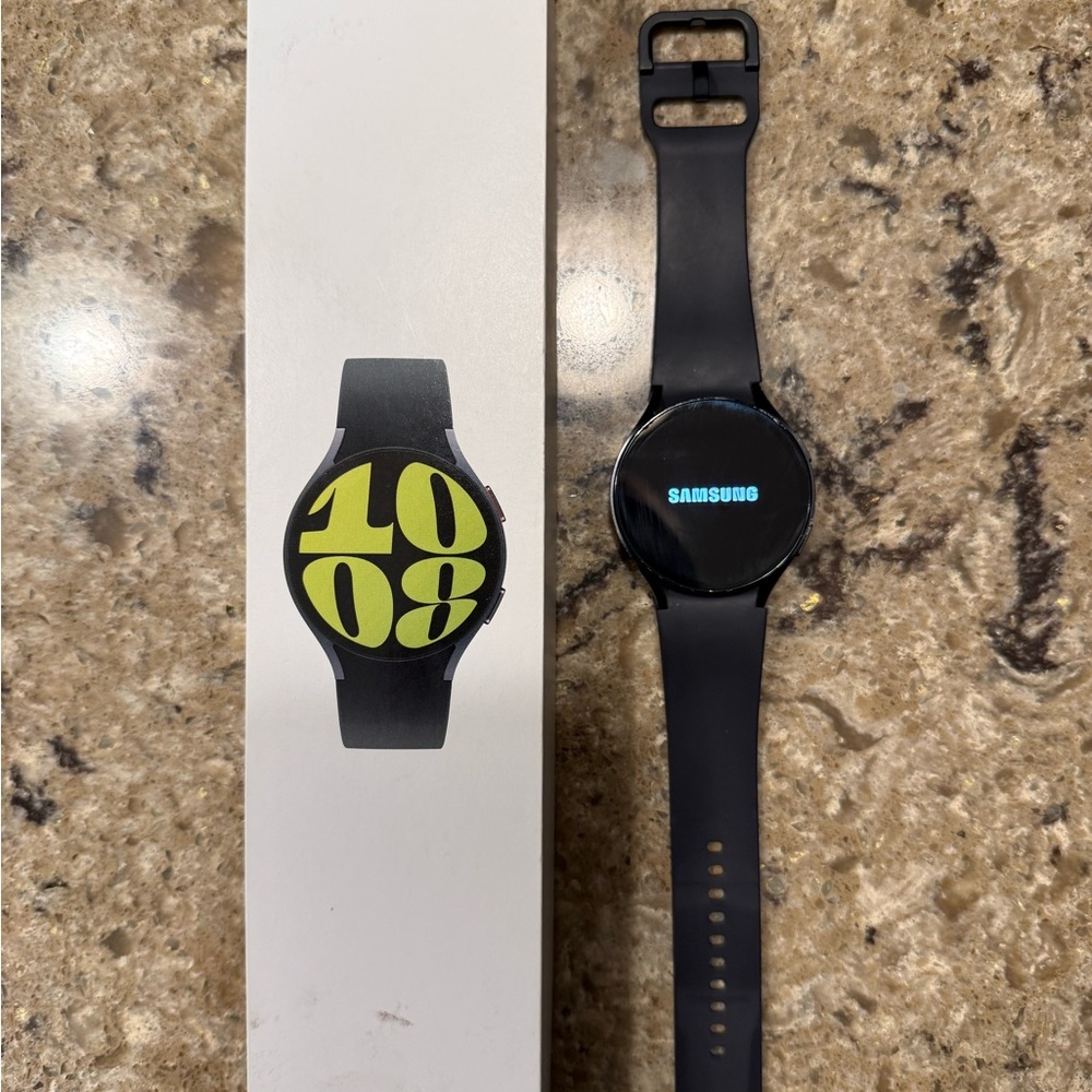 Samsung Galaxy 6 Watch 44mm - Picture 3 of 6
